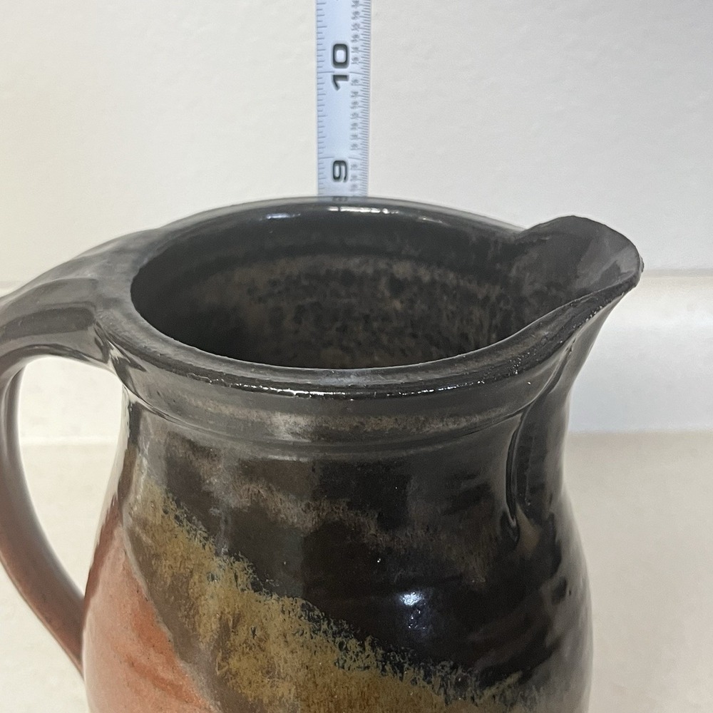 Stoneware‎ Pottery Signed By Val Neumann Pitcher Hand Thrown Earth Tones - Picture 12 of 12